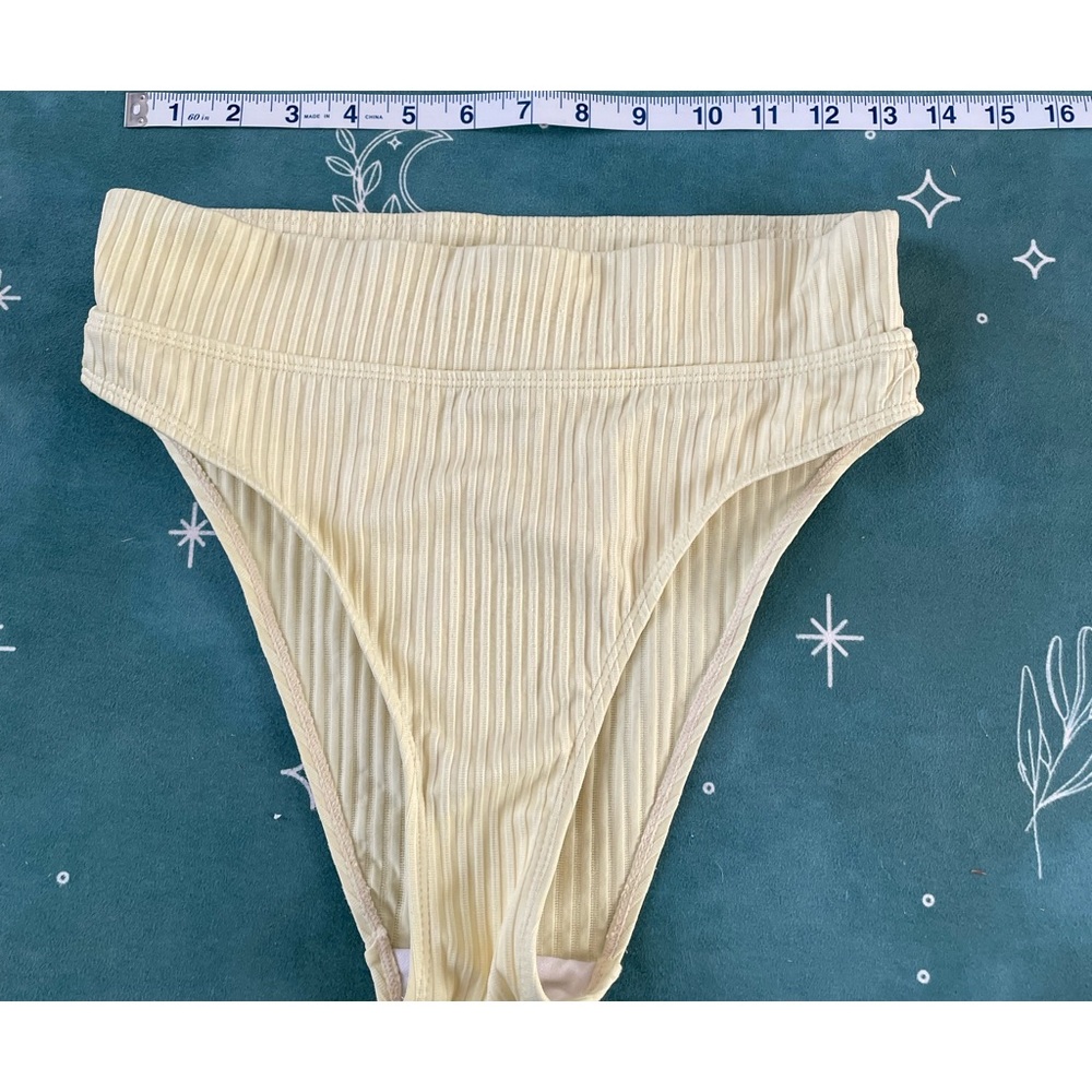 Vibrant Yellow Ribbed Bikini Bottoms High-Cut Style